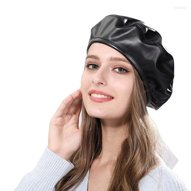 Беретс Q 1pcs Женщины Beret hat fashion casual pu кожа ретро -ретро осенние зимние аксессуары леди девушки шляпы элегантно винтаж