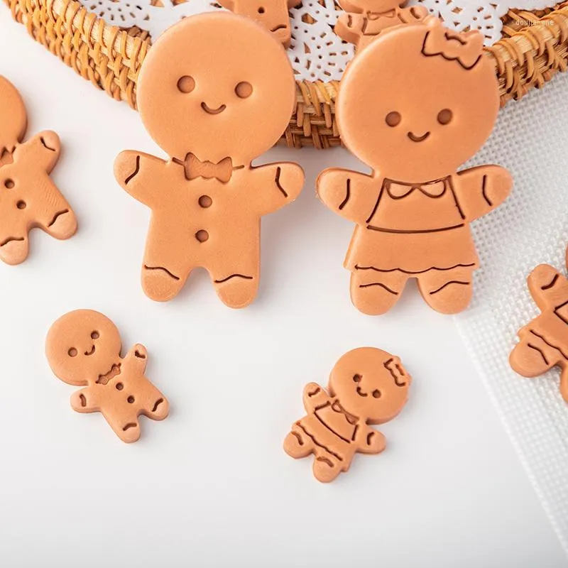 Baking Moulds Gingerbread Man Cookie Plunger Cutters Christmas Boy Girl Embossed Mold Fondant Press Cake Decorating Tools