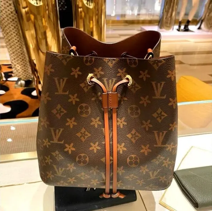 Louis Vuitton Lv gorąca torba ze sznurkiem projektanci znane luksusowe torebki torby na ramię skórzana torba wiadro kobiety torebka drukowanie torebka Crossbody 26cm dla kobiet