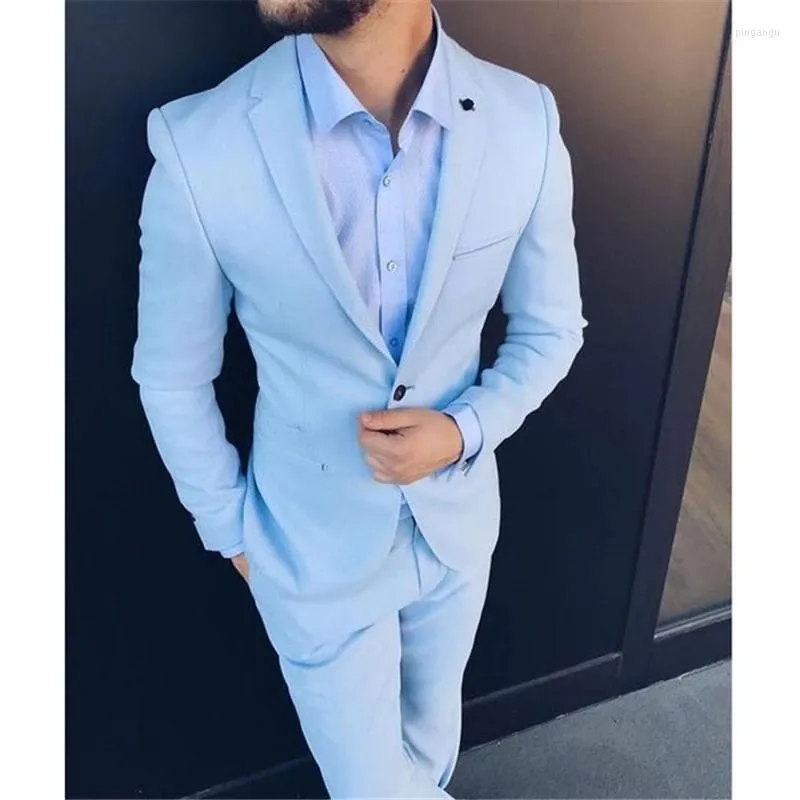 Abiti da uomo Arrivo Slim Fit Uomo Per Smoking da ballo di nozze Azzurro cielo Groomsman Giacca Pantalone Maschile Estate Conjuntos Masculinos