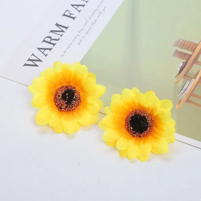 Têtes de fleurs artificielles en soie, 7CM, bourgeons de tournesol, pour mariage, maison, Bouquet de mariée, décoration, vente en gros