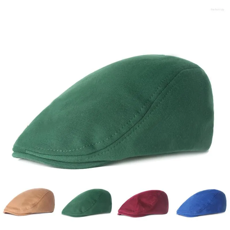 Berets solidny kolor prosty filc szczytowy czapka kobiety mężczyźni jesienne sboy tata wolny beret czapki zimowe ciepłe zielone zaliczki czapki
