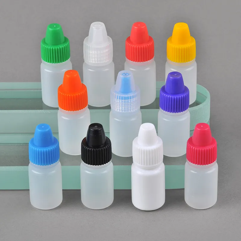 Bottiglie contagocce in PE colorate 3 ml 5 ml 10 ml 15 ml 20 ml 30 ml 50 ml Punte dell'ago con tappo a prova di bambino colorato Punta contagocce affilata Bottiglia di plastica liquida