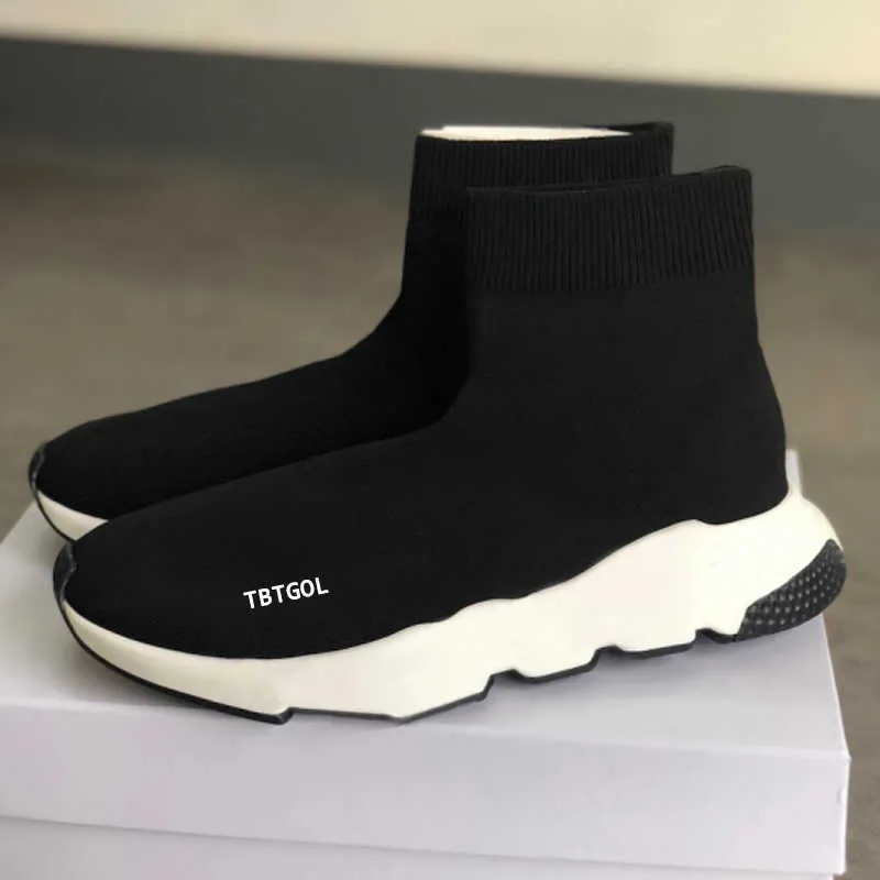 2022 Sok Laarzen Runner Gebreide Sokken Platform Sneaker Mannen Vrouwen Designer Zwart Wit Bruin Ruby Graffiti Runners Schoenen Casual trainers Met Doos NO017A