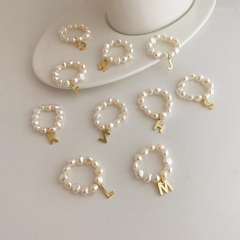 Cluster-Ringe Eleganter Perlen-Buchstabenring Frau Fingeranhänger Kontinuierliche Kreisperle Minimalistischer Modeschmuck Geschenk