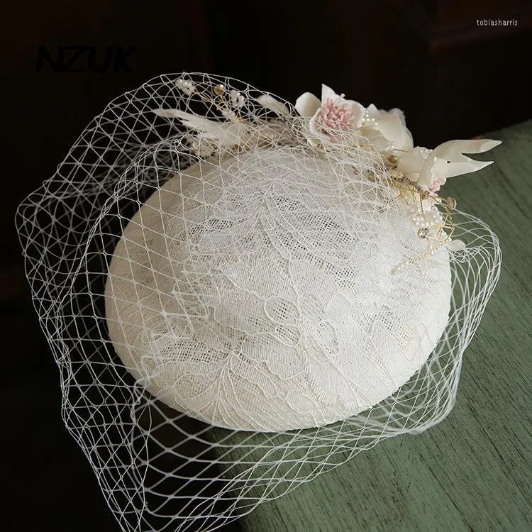 Headpieces Pearls Flower Bridal Hat With Veil Short Mesh Weddings For Bride Cap Fashion Church Womens Party Headwear Noivas