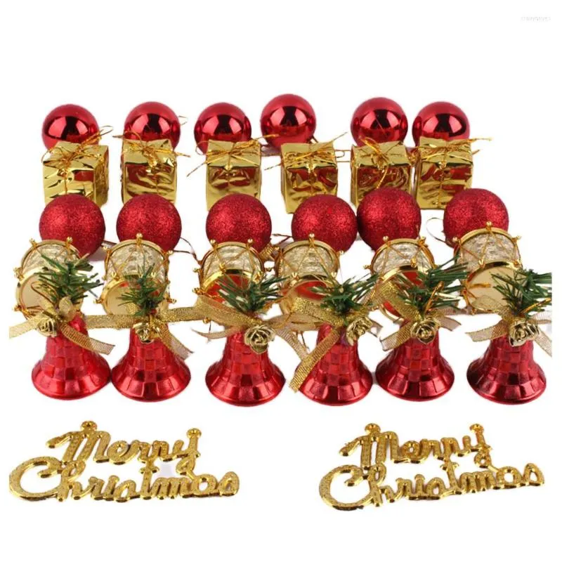 Juldekorationer 32 st/set accessoarer Tree Baubles Year Ornaments for Kids Home Decor Balls With Hanger Gift Shatterproof Party