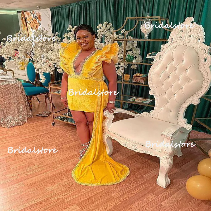 Plus size gul orange aftonklänning 2023 kort sammet svart flickor prom klänning med tågpärla stora afrikanska cocktailparty dreses kvinnor middag vestidos de fiesta