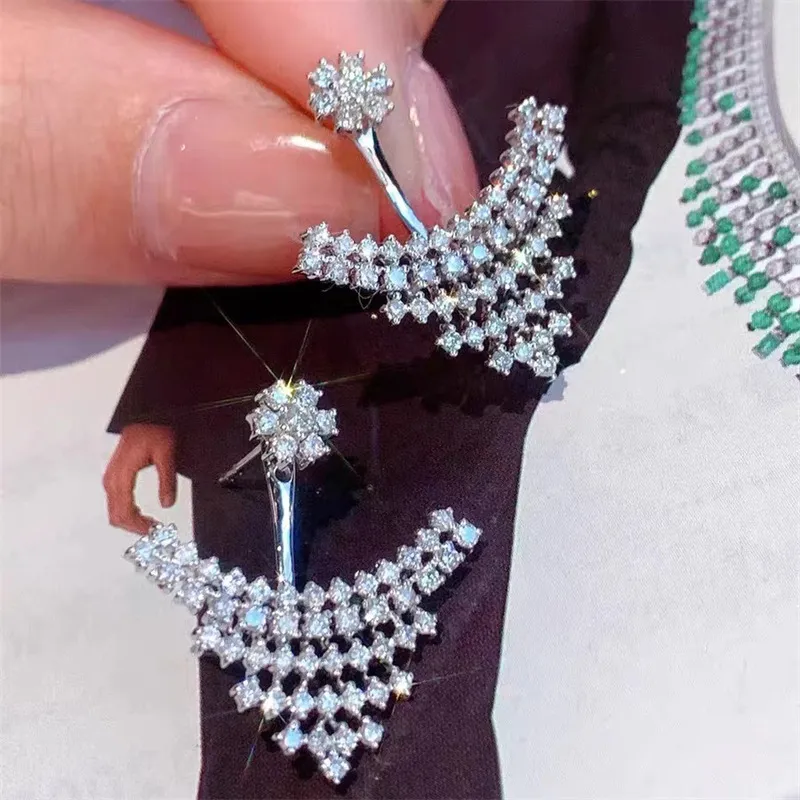 Pendientes colgantes brillantes Ins Joyería de lujo Plata de ley 925 Corte redondo Topacio blanco CZ Diamante Piedras preciosas Fiesta Mujeres impresionantes Pendiente de gota de boda Regalo