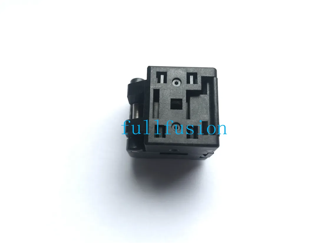 IC610-0204-008-G Yamaichi IC Test e Burn In Socket QFN20 Passo 0,5 mm Dimensioni confezione 3x3 mm Con pin di messa a terra