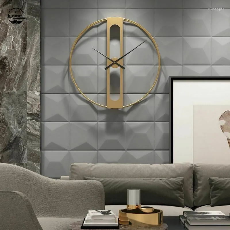 Wall Clocks Iron Nordic Clock Modern Design Minimalistic Creative Personality Hanging Stylish Silent Watch Home Art Decor B