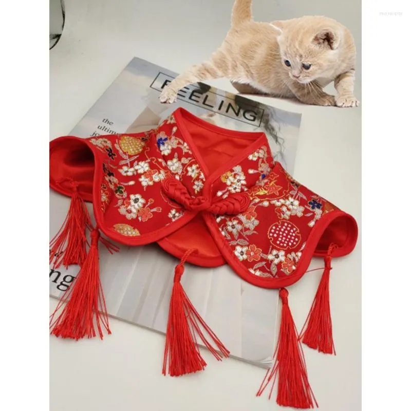 Hondenkledingjaar stijl huisdier sjaal sjaal feestpatroon kwastige hangers zachte comfortabele Chinese mantel vakantie verkleed geschenken voor hondenkatten