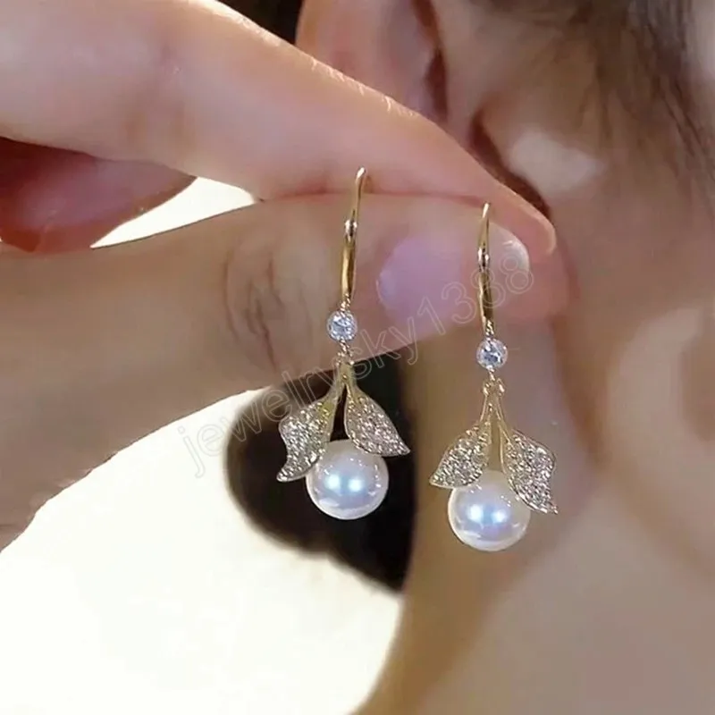 Koreansk ljus lyxig kristall lämnar pärla dingle örhänge för kvinnor utsökt zirkonblad tofs örhänge fest bröllop smycken