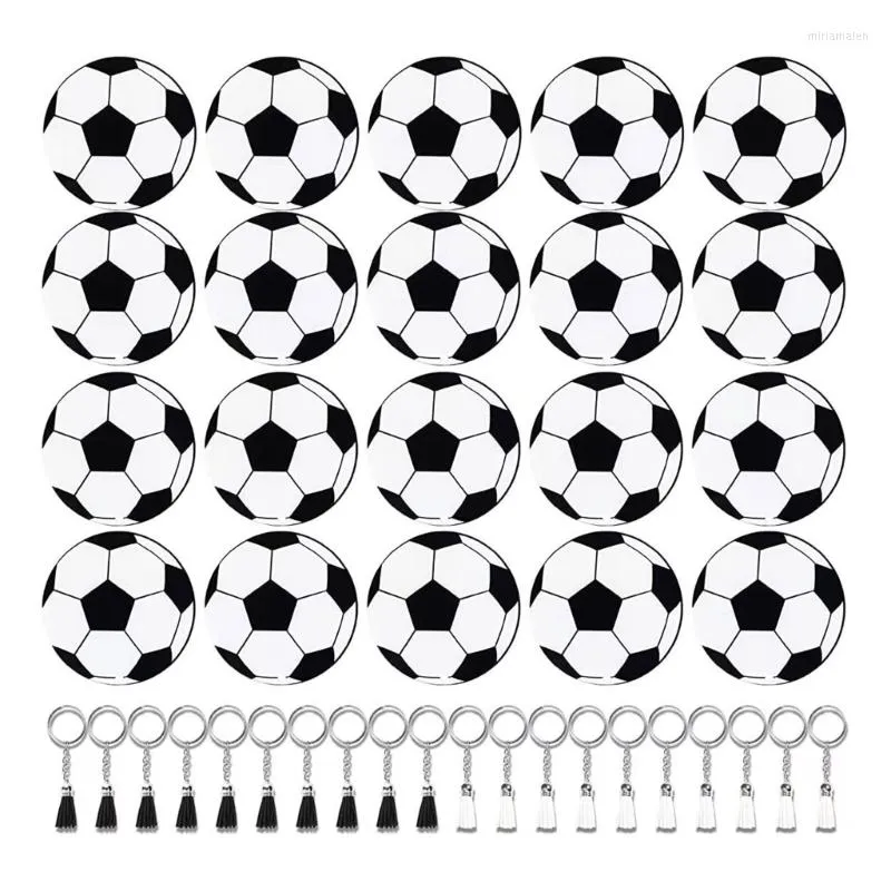 Keychains 80pcs Pildels Anneaux de travarement Set Soccer Party Favor for Carnival