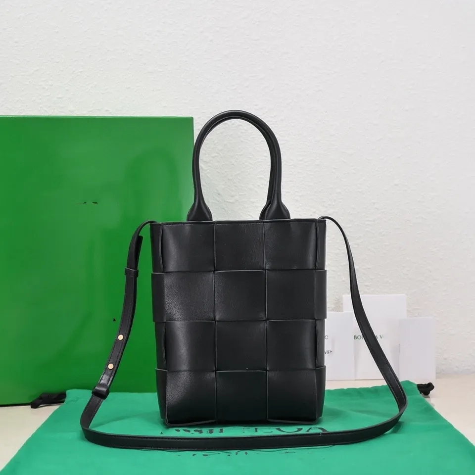 Ladies Handbag Luxury Designer Handväskor Klassiska axelväskor Totes Leather Purses High Capacity Shape Rhombic Grid Diagonal Stripes Original Enskild kvalitet GRY