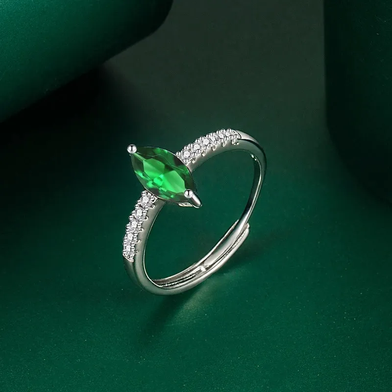 Nuovi anelli a fascia di moda di lusso forma marquise 5A zirconi cubici gioielli da donna anelli di eternità geometrica regali di compleanno