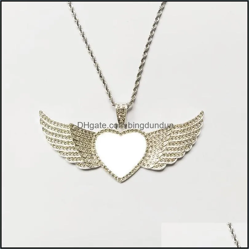 Hängen 20st/Lot Factory Direct Custom Jewelry SubliMation Heart Shape Angel Wings Halsband för marknadsföringsgåvor 1828 V2 Drop Deliv Oth6L