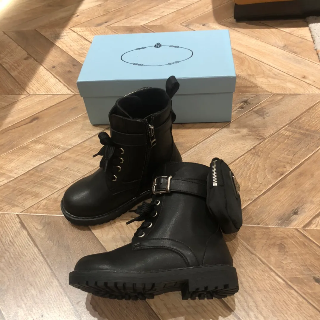 Kinder-Designer-Freizeitschuhe, Monolith-Stiefeletten aus Leder und Nylongewebe, für Kinder, Jungen und Mädchen, abnehmbare Tasche, warme Winter-Fellschuhe