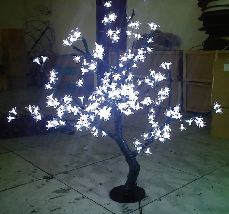 LED Cherry Blossom Tree Light 480pcs مصابيح LED 1.5 متر الارتفاع 110/220VAC سبعة ألوان لخيار الاستخدام في الهواء الطلق.