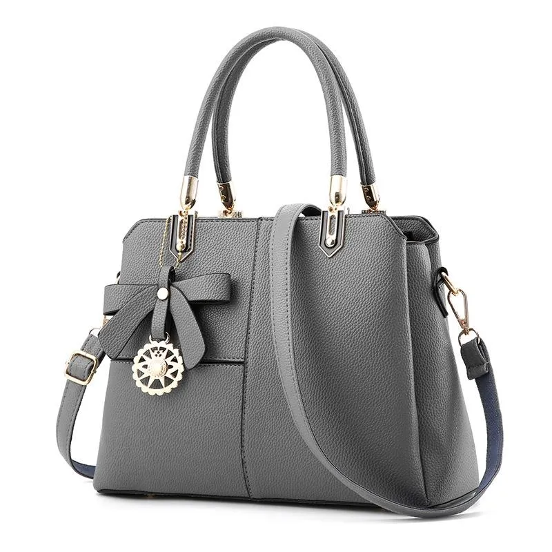 VS Polyurethane Ladies Grey Hand Bag, For Casual, 300g at Rs 145/piece in  Delhi