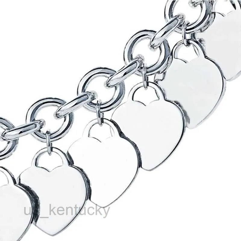 Braccialetti con ciondoli Famosi marchi di stilisti in argento sterling 925 Fascino classico Bracciale fai da te Etichetta multicuore Handwear L221216166v