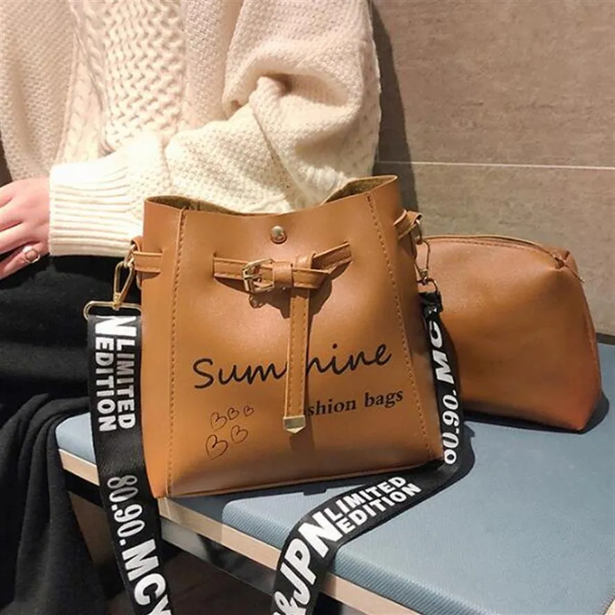 Borsa da donna per madre e figlio alla moda in stile coreano Vogue da donna con borse a tracolla larga selvaggia super fuoco2938