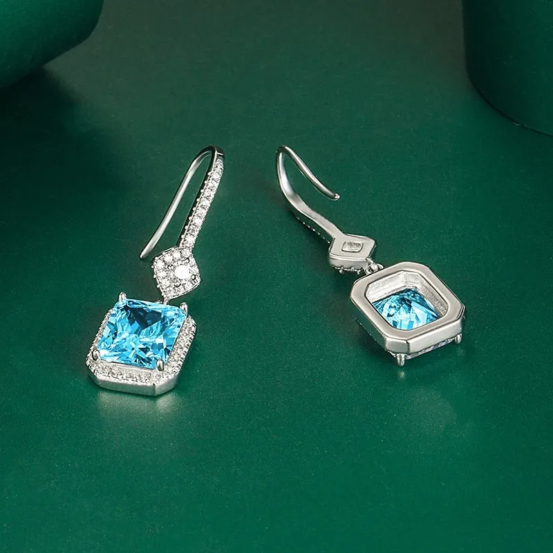 Nouveaux boucles d'oreilles pendantes de luxe pour dames incrustées de zircon cubique étincelant montrent votre charme unique bijoux de mode