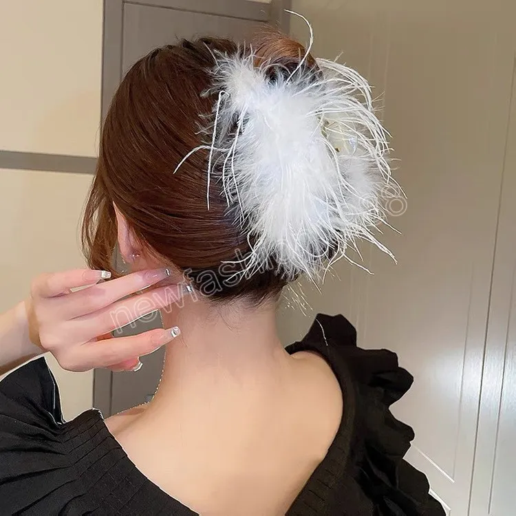 Pince à cheveux plume d'autruche fille conception de personnalité simple pinces à cheveux accessoires cheveux femmes automne et hiver mode chapeaux