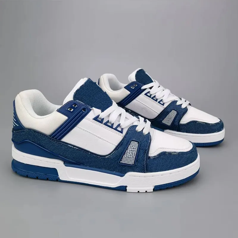 Trendy Men s Casual Leather Sneakers Premium Low Top Platform Shoes for Urban Fashion