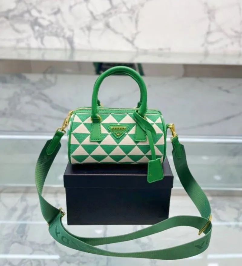 Bolsos de lona de diseñador, bolso de hombro con etiqueta triangular clásica, bolsos cruzados para mujer, paquete de negocios de ocio para banquetes, oferta 2022