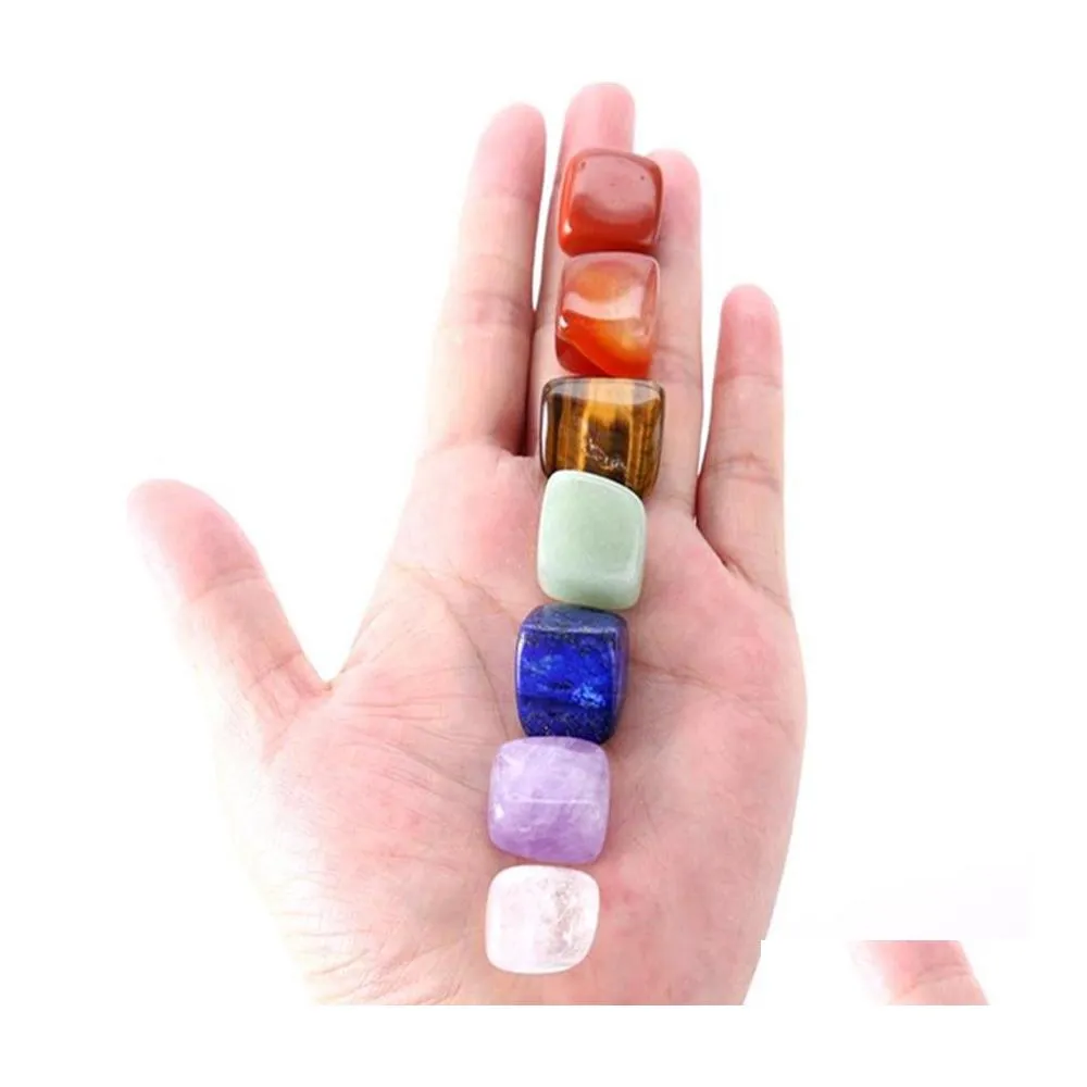 Konst och hantverk Natural Crystal Chakra Stones 7 Pieces Stone Palm Reiki Healing Gems Yoga Energy Drop Delivery Home Garden Otbcr