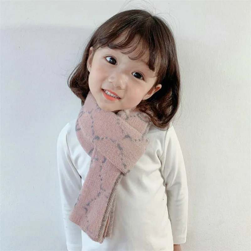 Luxurious Cashmere Scarf Shawl for Kids Designer Baby Girls Boys Shawls High Quality Pashmina Wrap Cozy Fashion Accessory