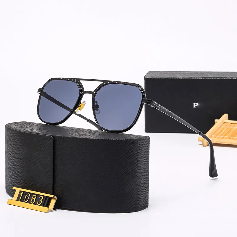 N111 New Fashion Designer Sunglass 여성 남성 고급 선글라스는 여러 가지 색상으로 제공됩니다.