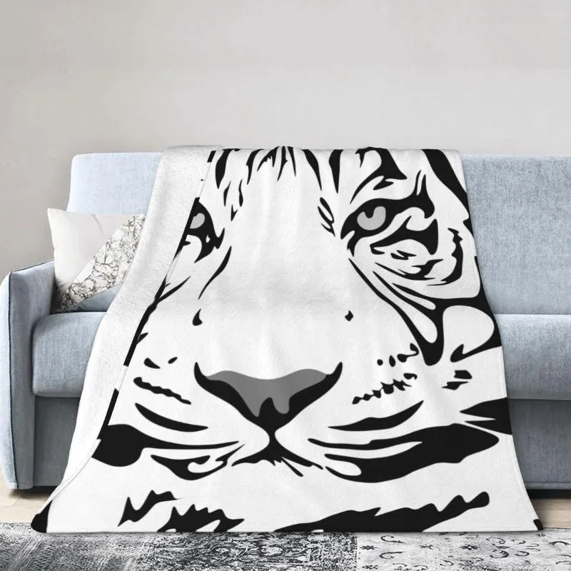 Coperte flanella coperta tigre tigre luce sottile lavaggio meccanico calda lancio morbido sul divano letto di viaggio