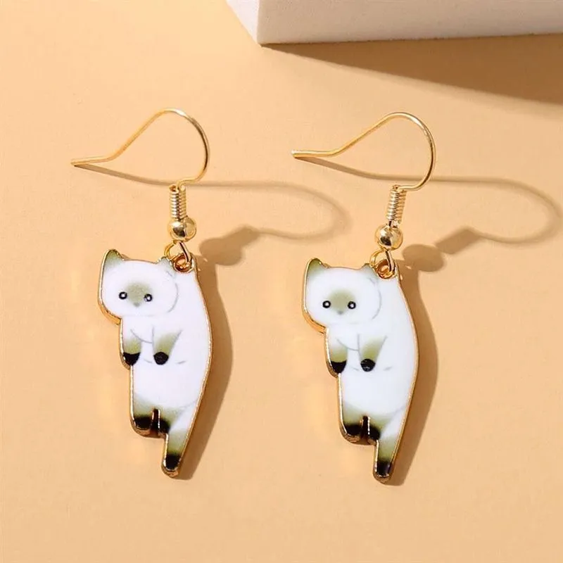 Dessin animé petit chat Kitty métal breloque boucle d'oreille pour les femmes mode joli chaton Animal mignon Simple boucles d'oreilles fête anniversaire bijoux