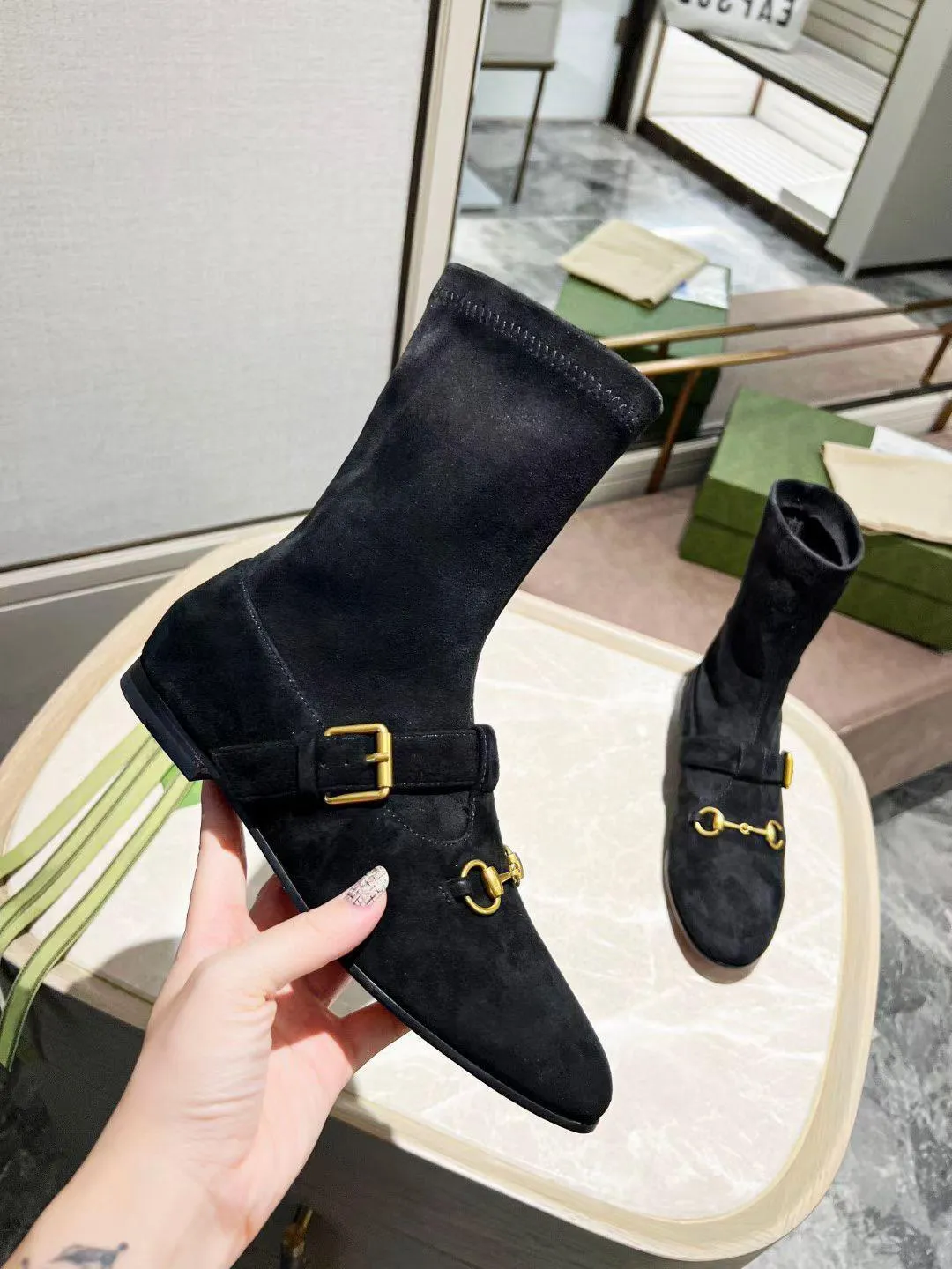 Autumn winter zipper Elastic boots woman Flat Travel sneaker leather lady letter ankle boot Soft cowhide women Metal buckle Suede designer shoes size 35-41 With box