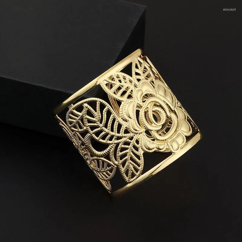 Vintage Gold Carving Cuff Arm Cuff Bracelets For Women With