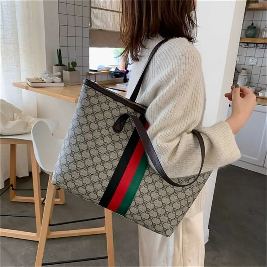 high quality simple atmosphere large capacity women's Single Messenger mother's 85% Off Online sales