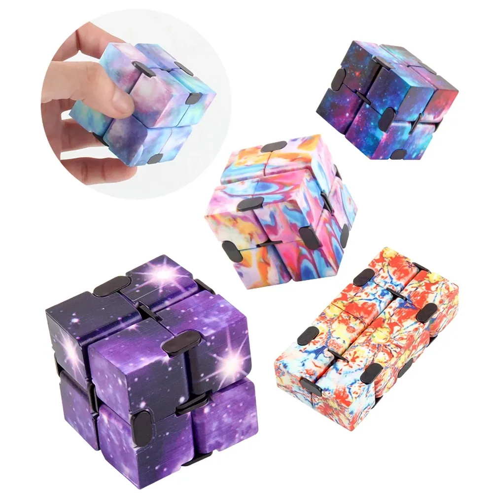 Infinity Magic Cube Creative Galaxy Fitget giocattoli Antistress Office Flip Puzzle cubico Mini blocchi Giocattolo di decompressione DHL