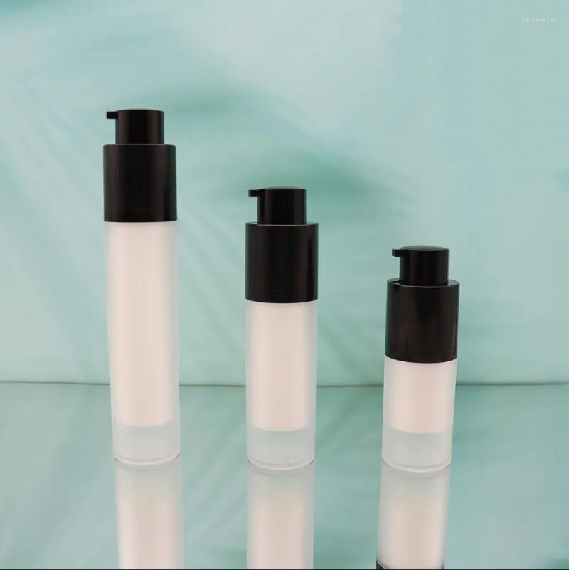 Lagringsflaskor 50 ml Frostad Rotera luftlös flaska med svart pump UV Essence Lotion/Emulsion/Serum/Foundation Skincare Cosmetic Packing