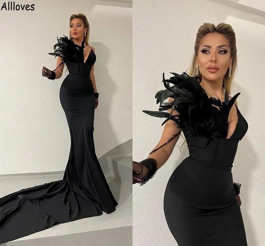 Luxuriöse schwarze Meerjungfrau-Abendkleider mit Federn, sexy, tiefer V-Ausschnitt, besondere Anlässe, Abschlussball, formelle Kleider, Arabisch, Aso Ebi, elegantes Satin-Partykleid für den zweiten Empfang, CL1601