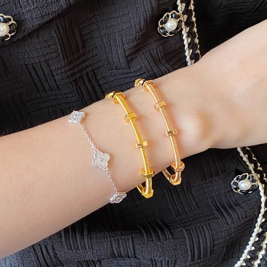 Luxury replica jewelry deals