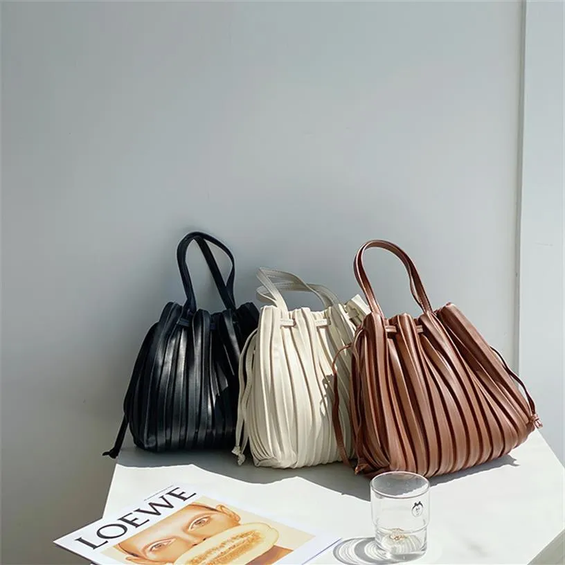 HBP 21 New Style One-shoulder Diagonal Bag Fashion Creative Stripe Women's Diagonal Bags PU Fold Handbag PH-WF2101277261d