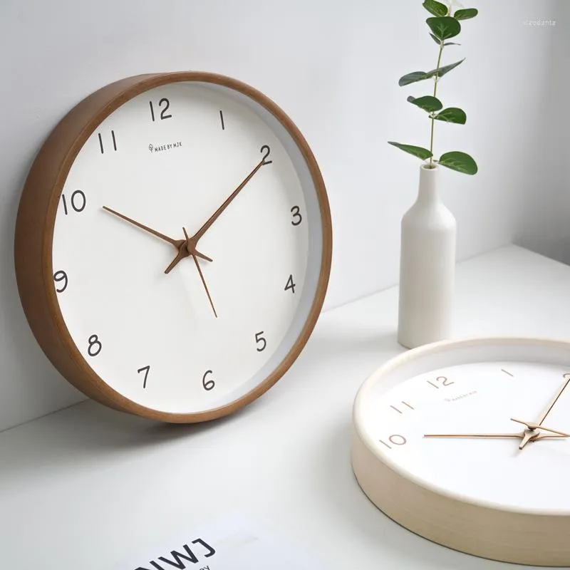 V￤ggklockor tyst k￶k klocka modern design barn kreativa minimalistiska tr￤barn ovanligt sylt dindande klockhem