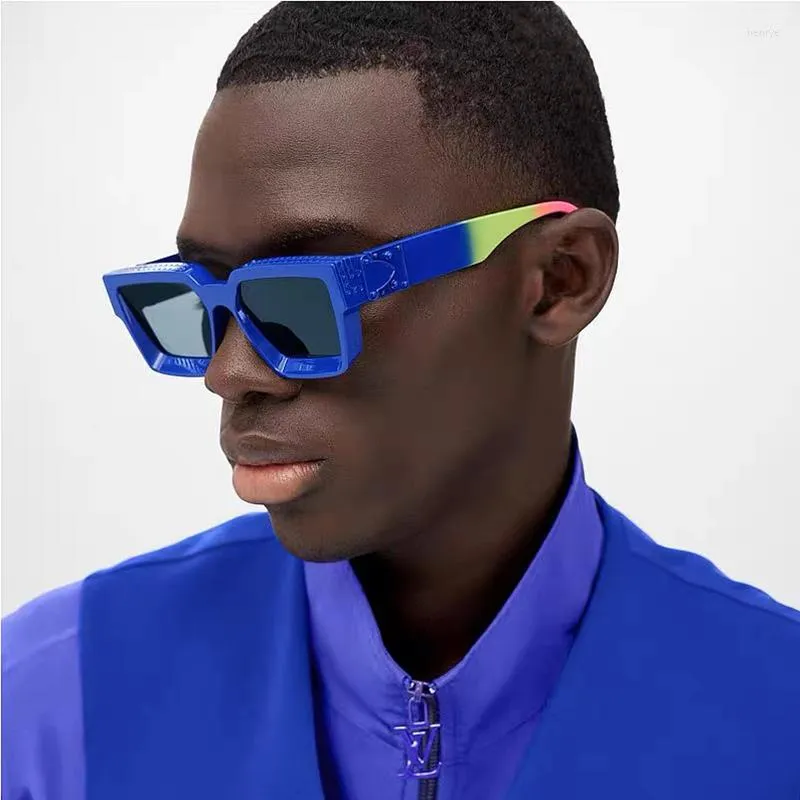 Zonnebril Mode Klassieke Designer Oversized Vierkante Mannen Vrouwen Schild Grote Frame Trend Zonnebril Punk Shades UV400