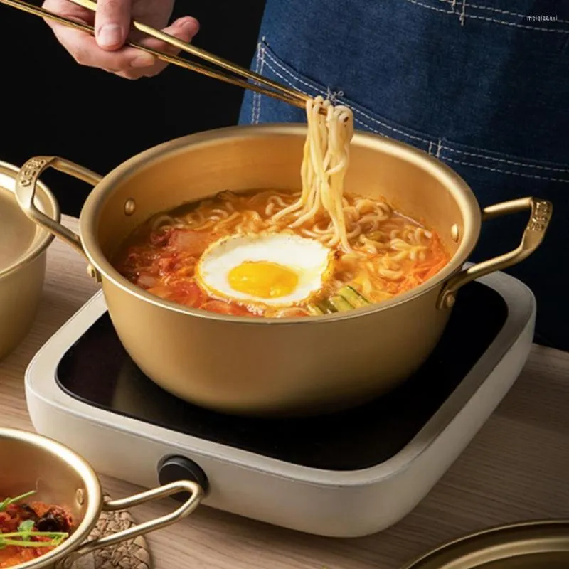 Ciotole Ramen Coreano Noodles Pentola 3 Dimensioni Contenitore Di Grande  Capacità Con Coperchio Latte Zuppa Di Uova Cottura Utensili Da Cucina Da  13,91 €