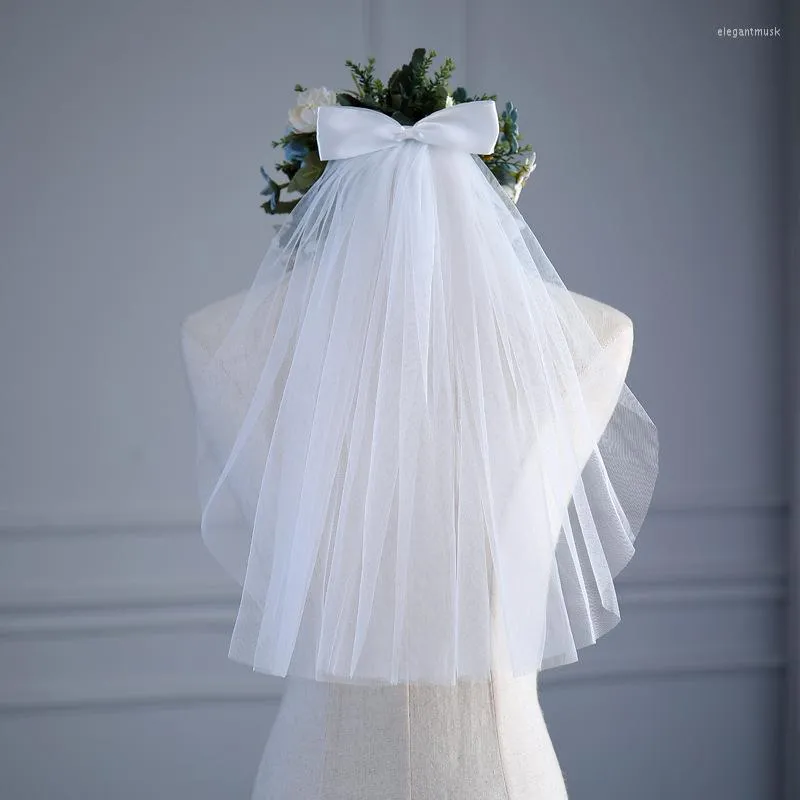 Bridal Veils Kobiet Suknia ślubna Zasłona One Warstwowa Tiul Cut Edge Akcesoria z łukiem w magazynie