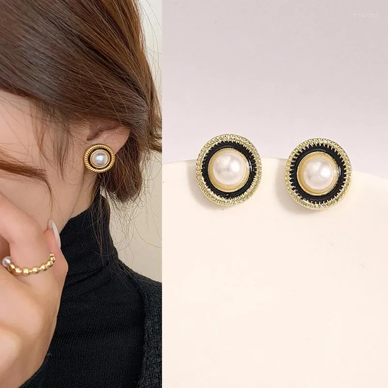 Stud￶rh￤ngen 2023 Vintage Imitation Pearl Round Gold Color Metal Side Geometric Black Emamel For Women Elegant Jewelry