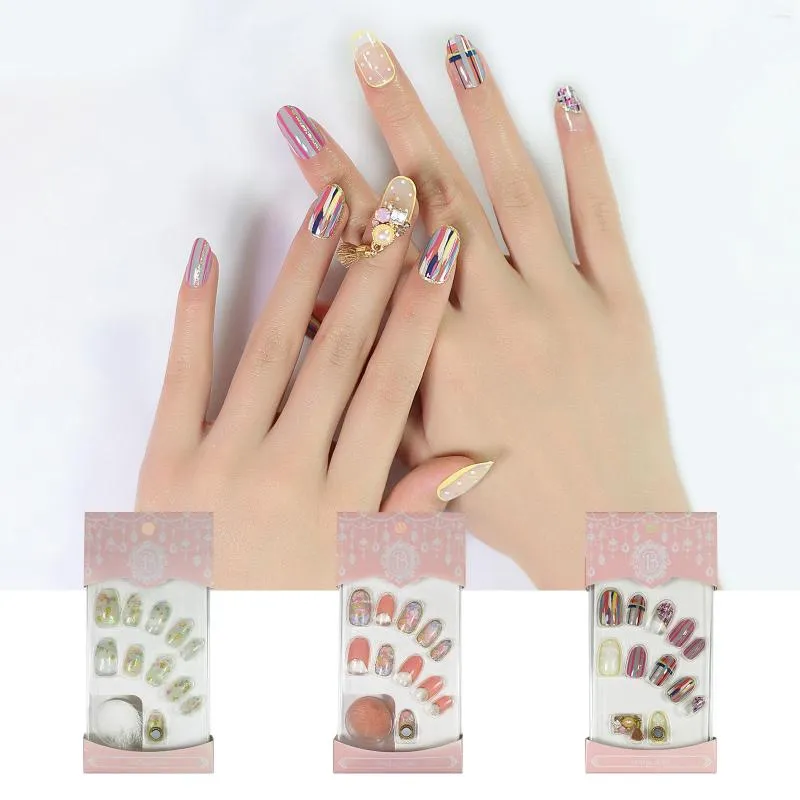 Faux ongles presse sur faux Bundel vente 3 ensemble avec boîte bijoux fourrure ongles courts amande adhésif déjà aimant