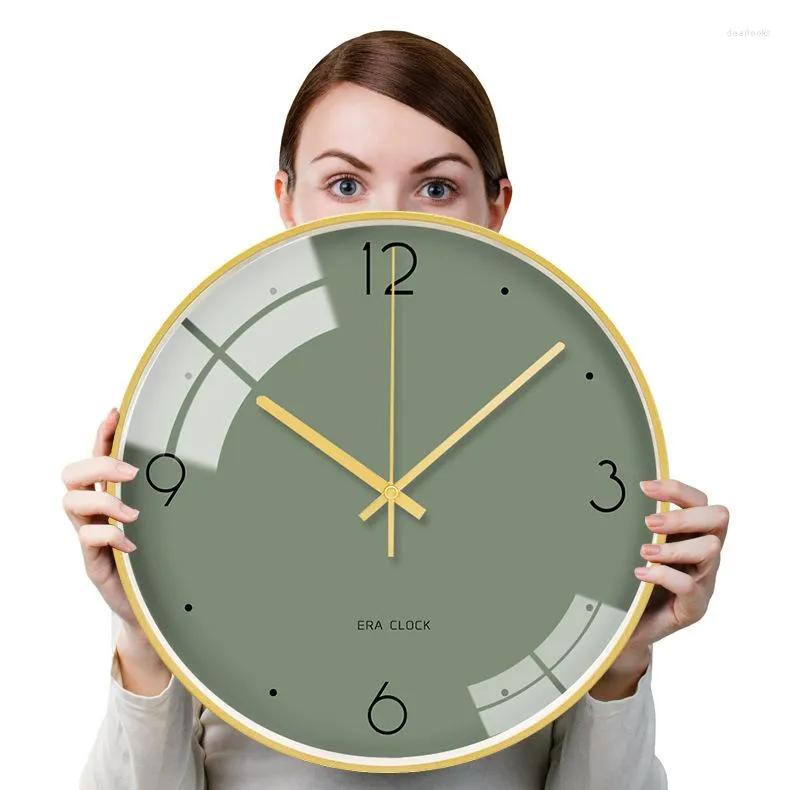 Настенные часы 2022 Pure Color Clock Morandi Современные минималистские минималистские художественные декоративные световые роскошные маленькие свежие